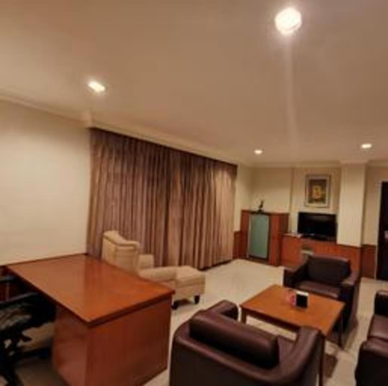 Horison Plaza Tegal Hotel Exterior photo