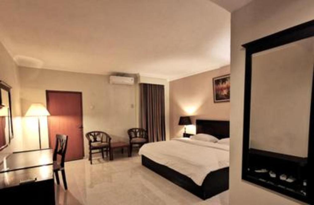 Horison Plaza Tegal Hotel Exterior photo