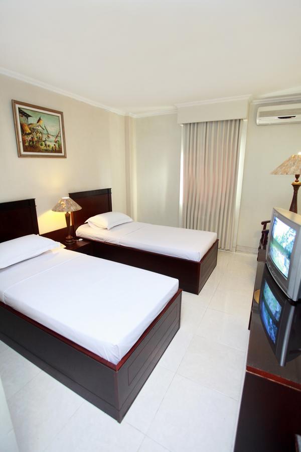 Horison Plaza Tegal Hotel Exterior photo